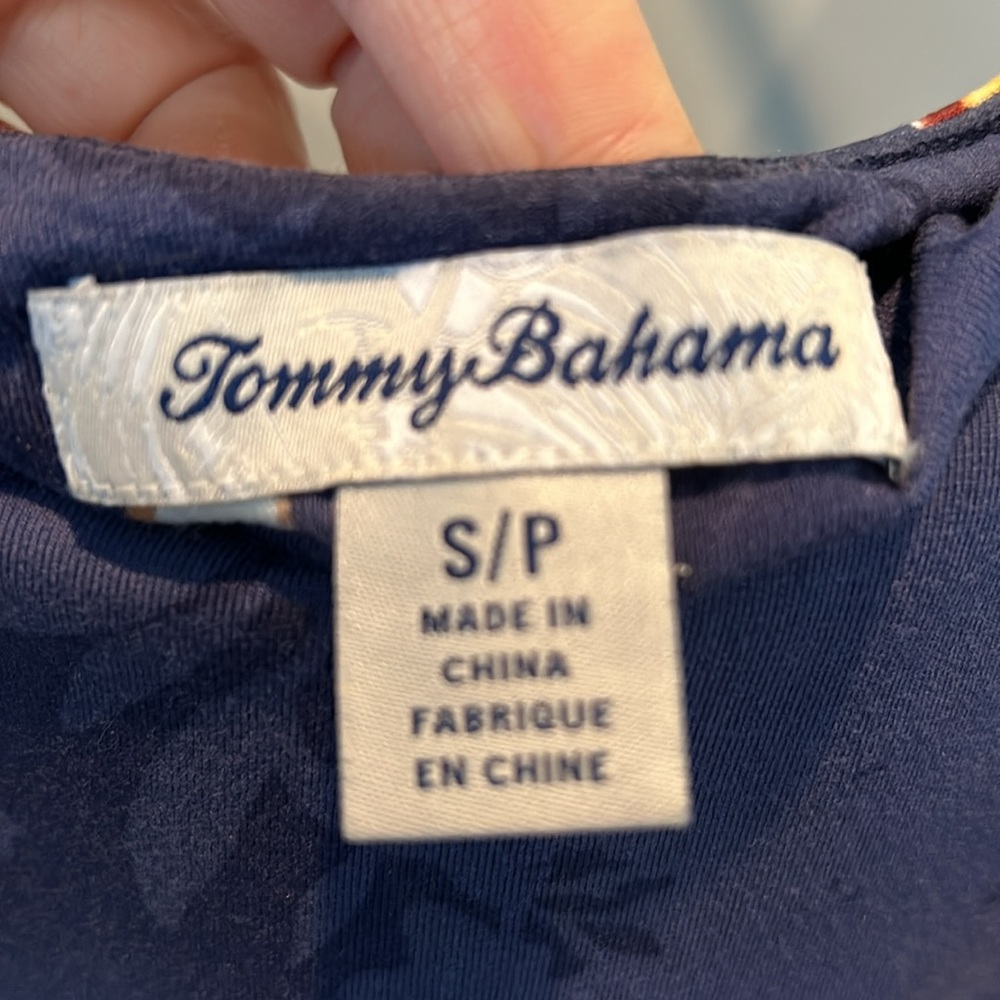 Beautiful Tommy Bahama small maxi dress - Picture 3 of 4